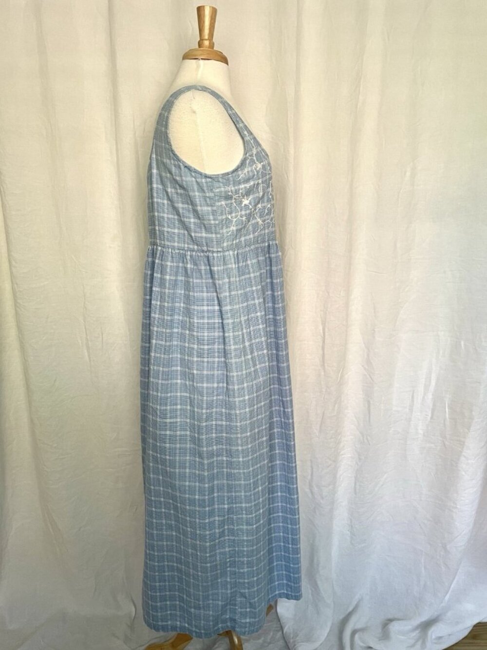 Vintage 90s APRIL CORNELL Embroidered Long Plaid Tank Dress Cottage Blue Medium - Picture 3 of 7